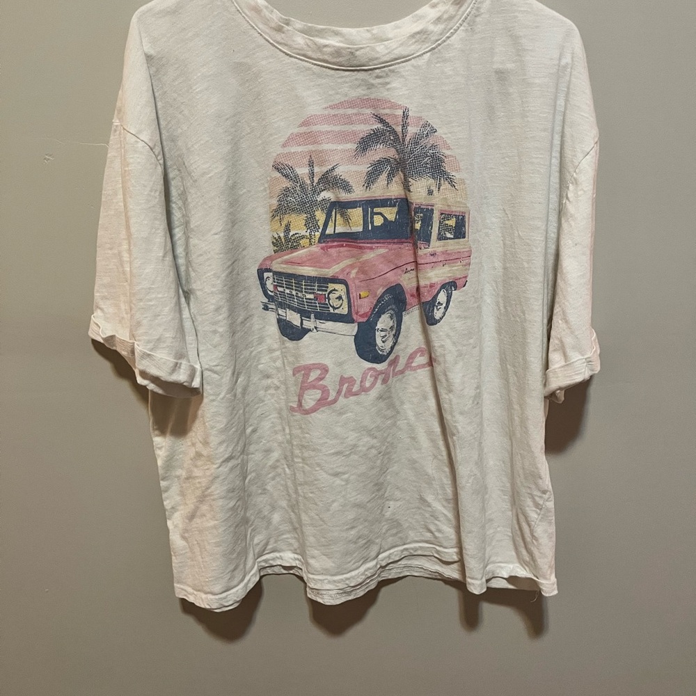 Cato White Tee with Pink and Yellow Graphic